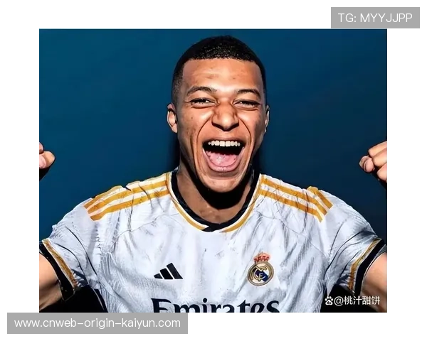 姆巴佩晒童年偶像海报，致敬老一辈巨星