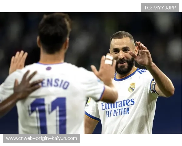 皇马训练中维尼修斯爆发节奏让防线崩溃